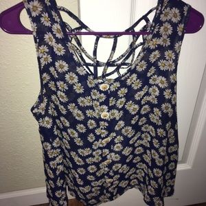 Daisy crop top.